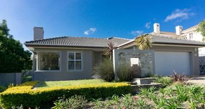 House For Rent in Somerset West, Somerset West